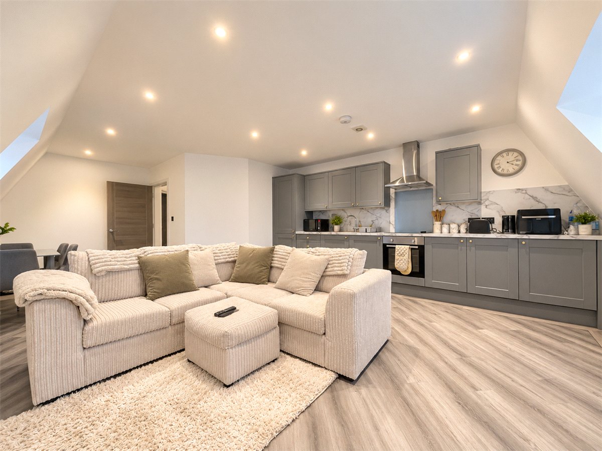 2 bedroom Flat, New Lane, Havant, PO9 - , Image 1
