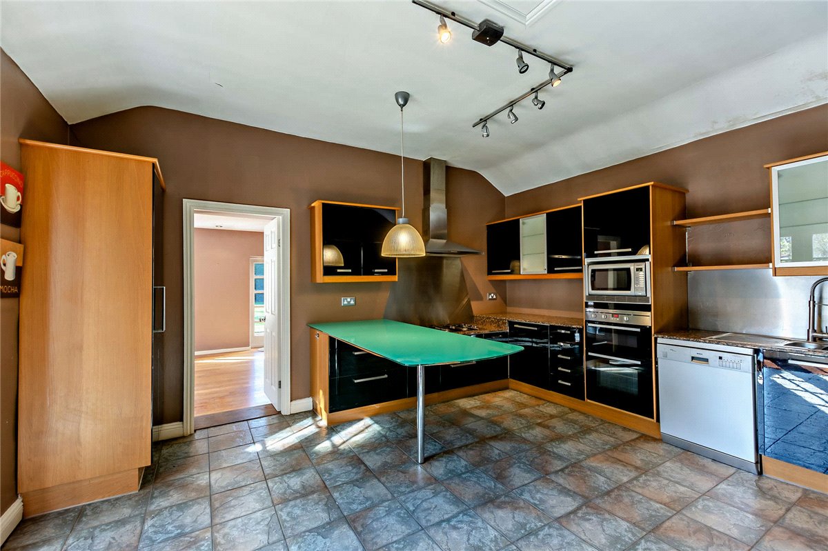 5 bedroom House, Langcliffe Avenue, Harrogate, HG2 - Sold, Image 3