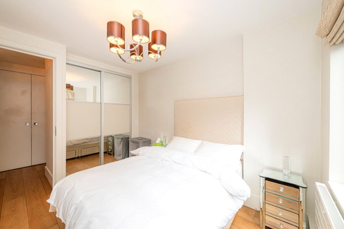 2 bedroom Maisonette, Ebury Street, Belgravia, SW1W - Let Agreed, Image 9