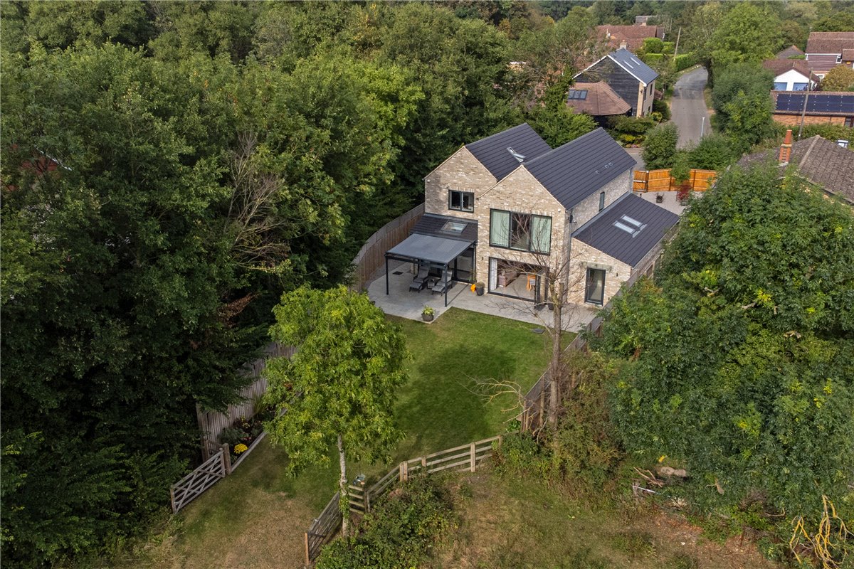 4 bedroom House, St. Michaels, Longstanton, CB24 - Sold