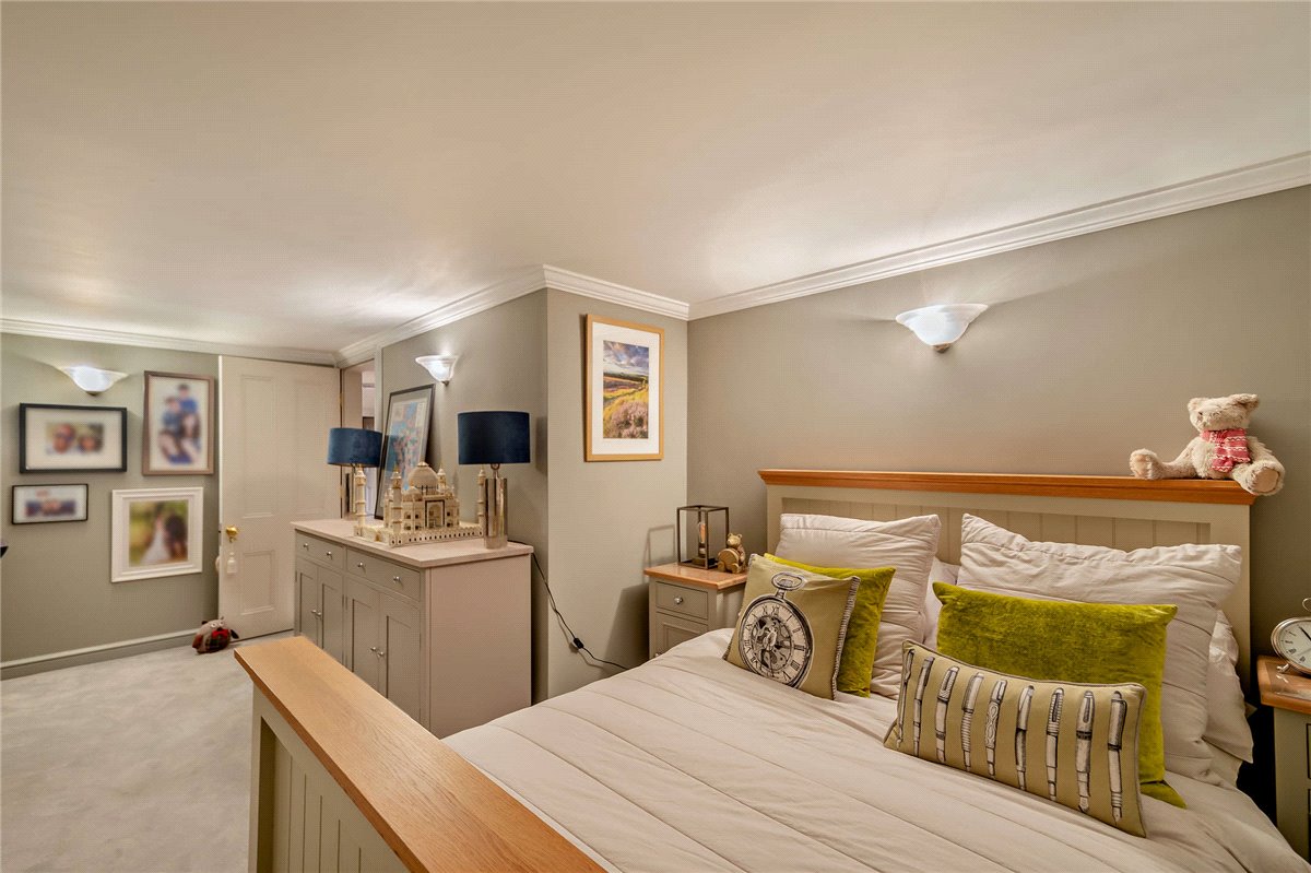 5 bedroom House, Queen Parade, Harrogate, HG1 - Sold, Image 12