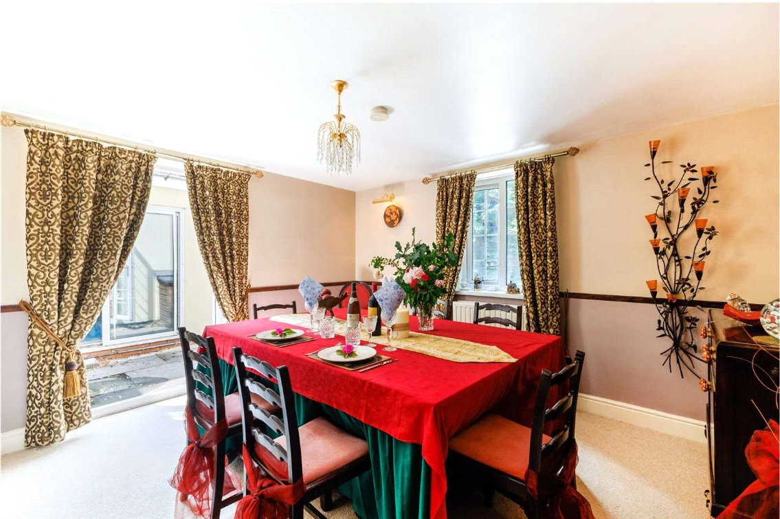 4 bedroom House, Pall Mall, Burbage, SN8 - Available, Image 7