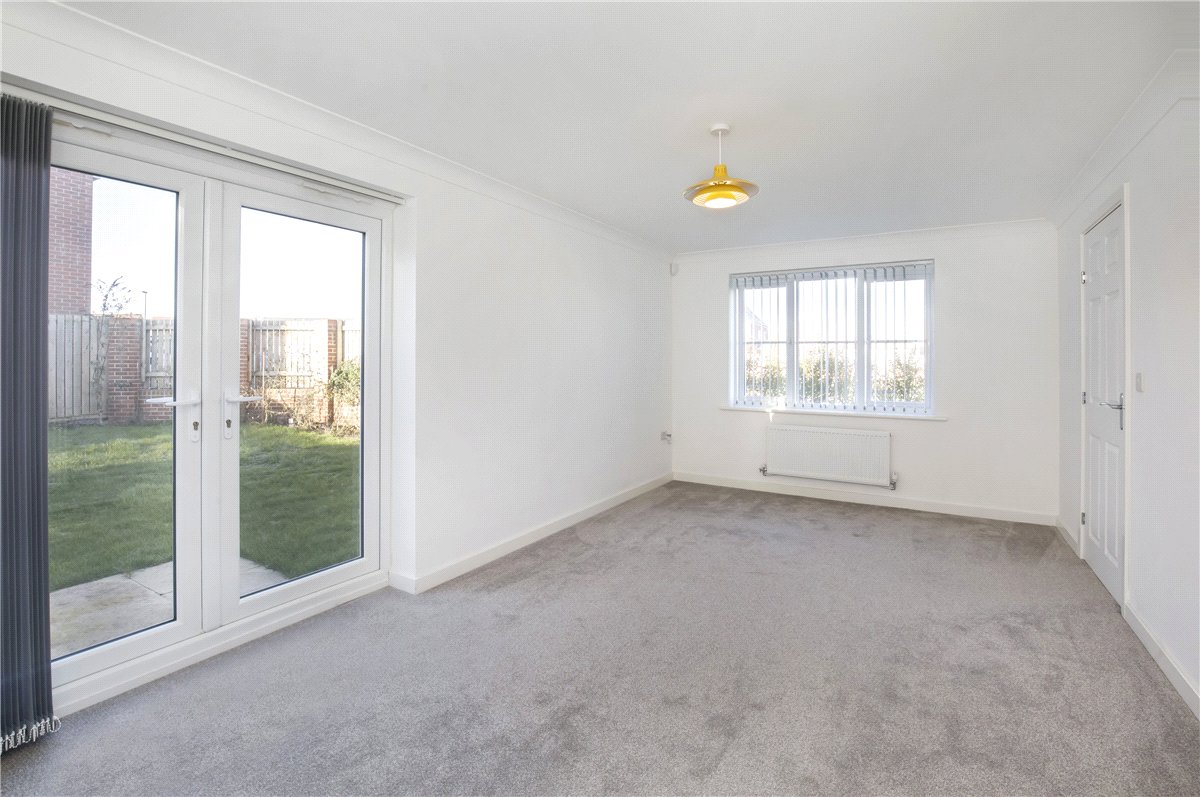 3 bedroom House, Ingleborough Drive, Harrogate, HG3 - Available, Image 10