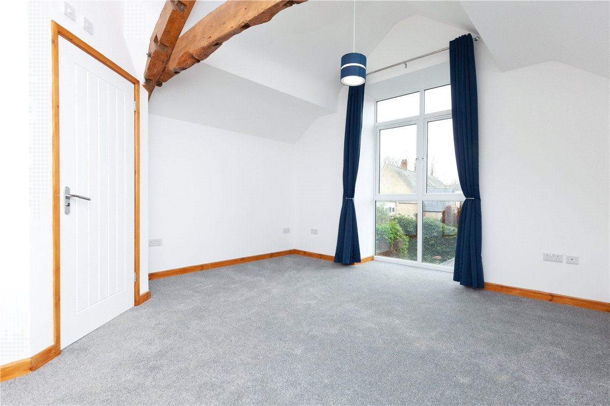 1 bedroom Maisonette, High Street, Witney, OX28 - , Image 5