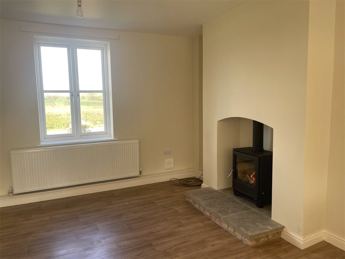 4 bedroom House, Low Gardham, Beverley, HU17 - Let Agreed, Image 8