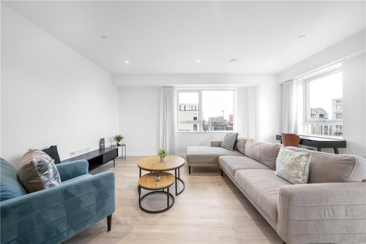 3 bedroom Flat, Heartwell Avenue, London, E16 - Available, Image 19