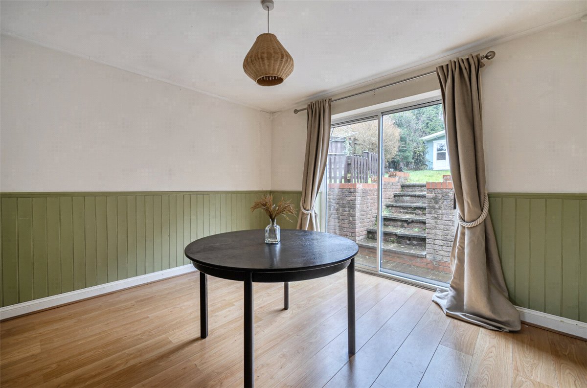 3 bedroom House, Five Stiles Road, Marlborough, SN8 - Sold, Image 8