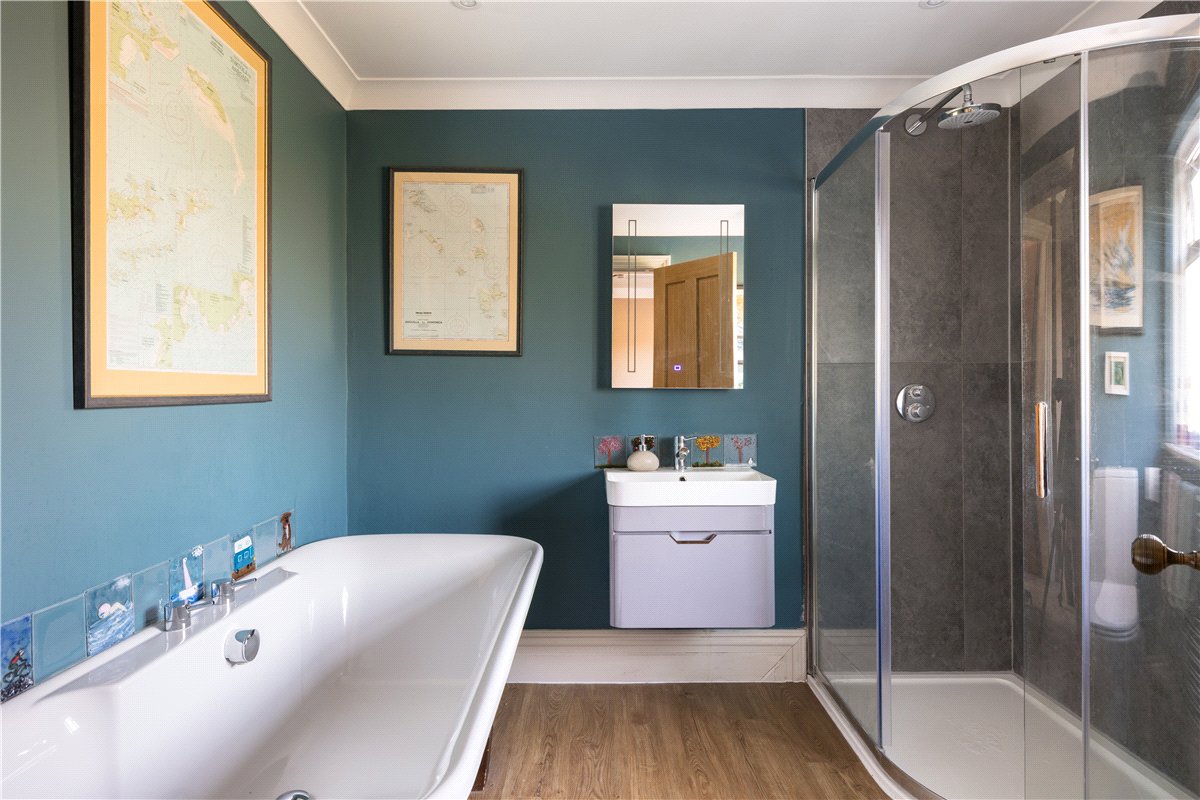 3 bedroom House, Welburn, York, YO60 - Available, Image 16