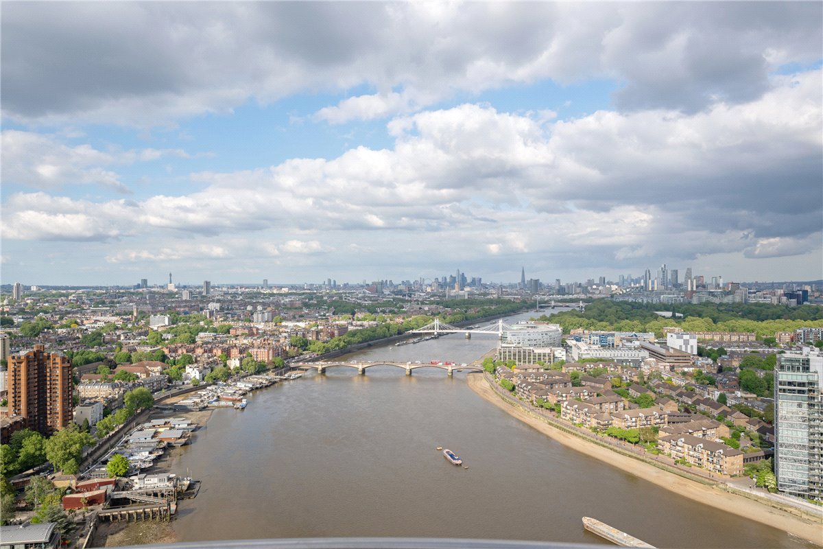5 bedroom Flat, Waterfront Drive, Chelsea Waterfront, SW10 - Available, Image 2