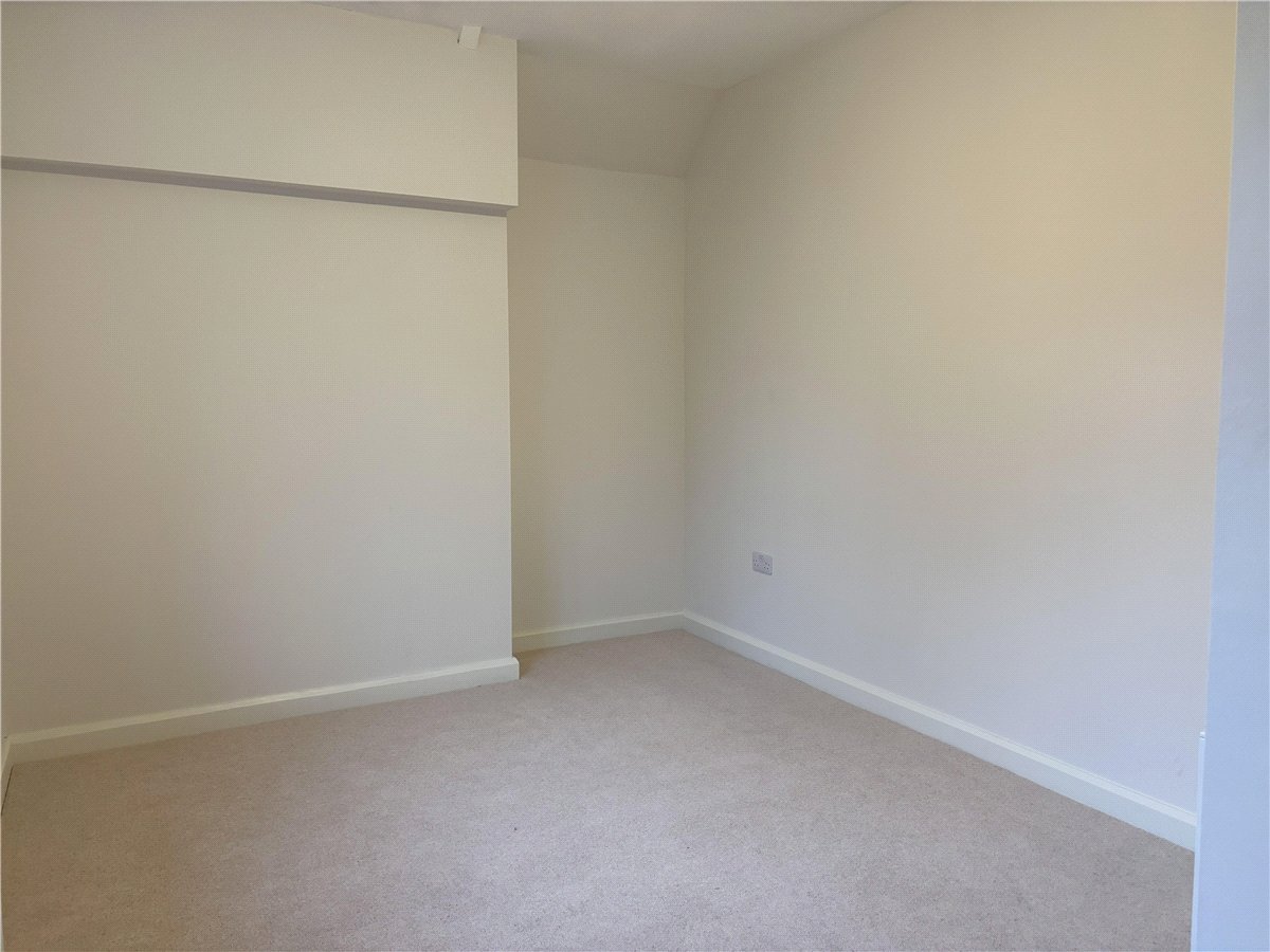 3 bedroom House, Sutton on Derwent, York, YO41 - Available, Image 6