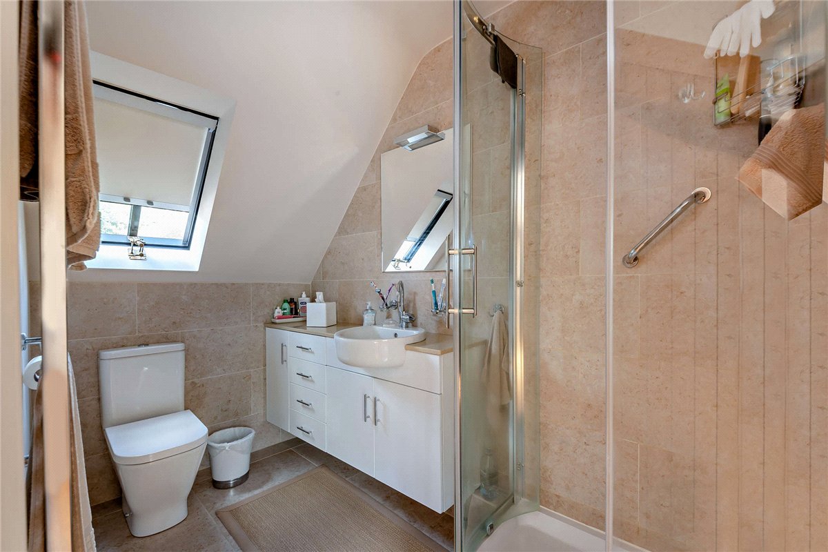 2 bedroom House, Lambourn Road, Speen, RG20 - Available, Image 15