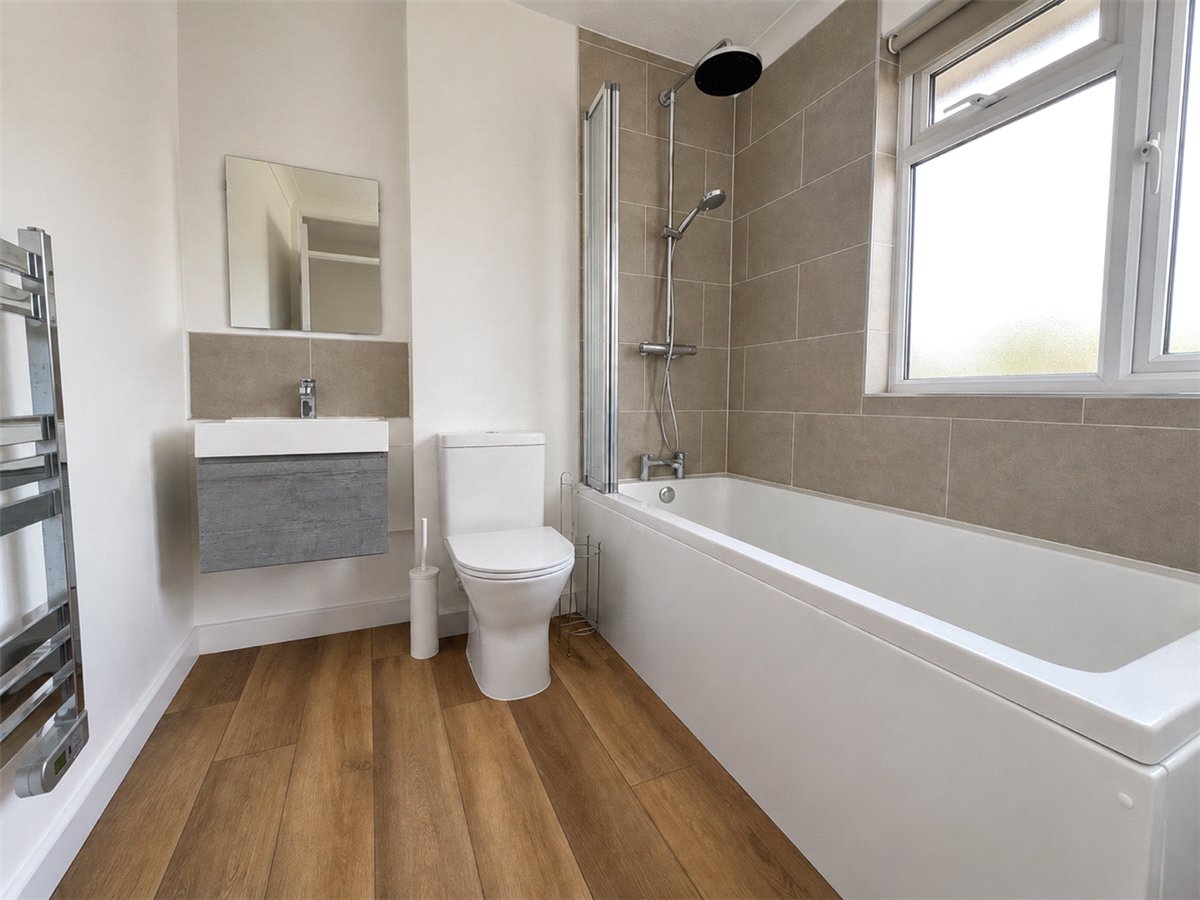 3 bedroom House, Up Somborne, Stockbridge, SO20 - Available, Image 9