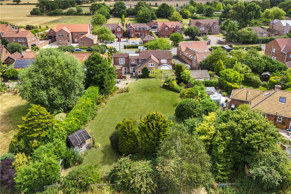 4 bedroom House, Main Street, Sutton on Derwent, YO41 - Available, Image 18