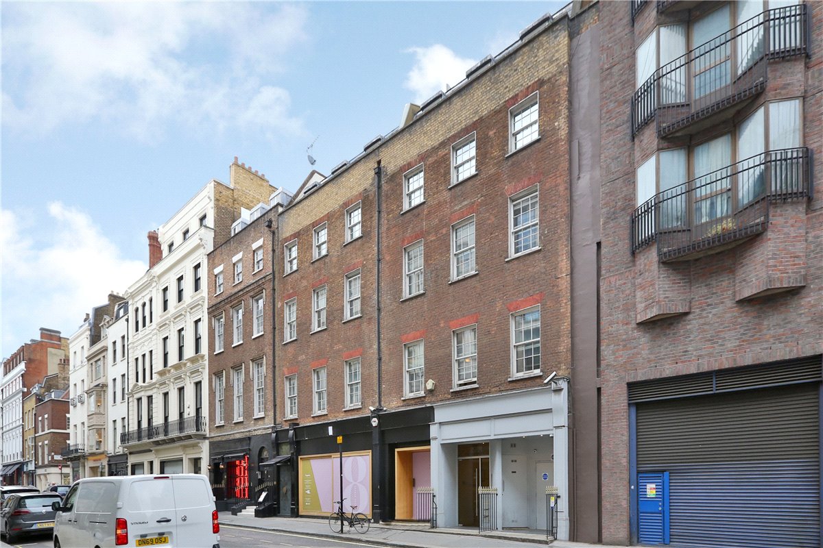 2 bedroom Flat, Dover Street, Mayfair, W1S - Available, Image 3