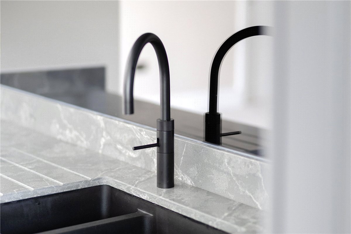 4 bedroom House, Fulford Road, York, YO10 - Available, Image 3