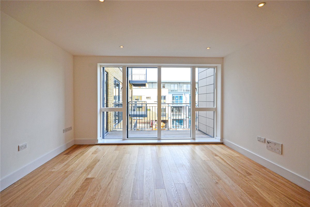 1 bedroom Flat, Keynes House, Kingsley Walk, CB5 - Let Agreed, Image 2