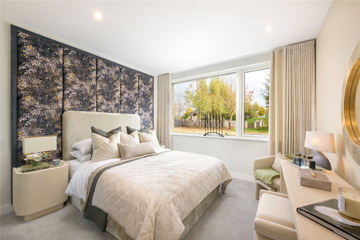 1 bedroom Flat, Eddington Avenue, Cambridge, CB3 - Available, Image 3