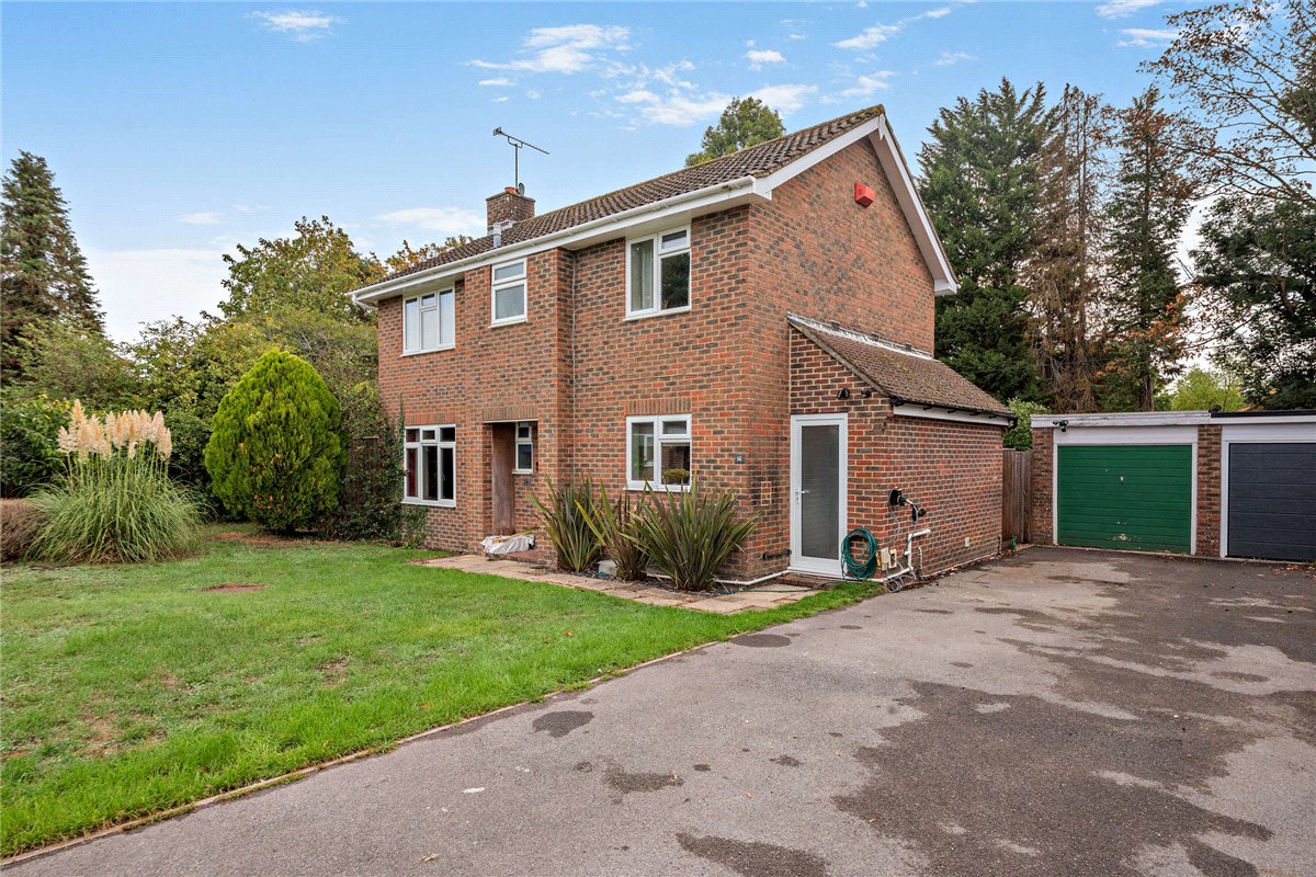 4 bedroom House, Falcon House Gardens, Woolton Hill, RG20 - Available, Image 21