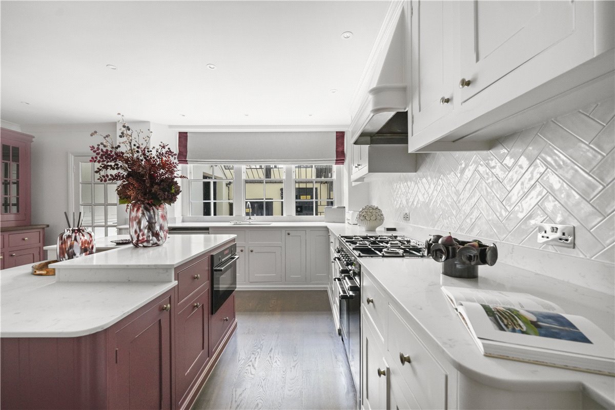 6 bedroom House, Ennismore Gardens, Knightsbridge, SW7 - Available, Image 36