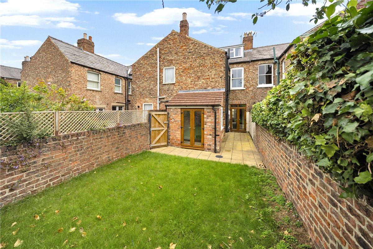 4 bedroom House, Park Grove, York, YO31 - Sold STC, Image 9