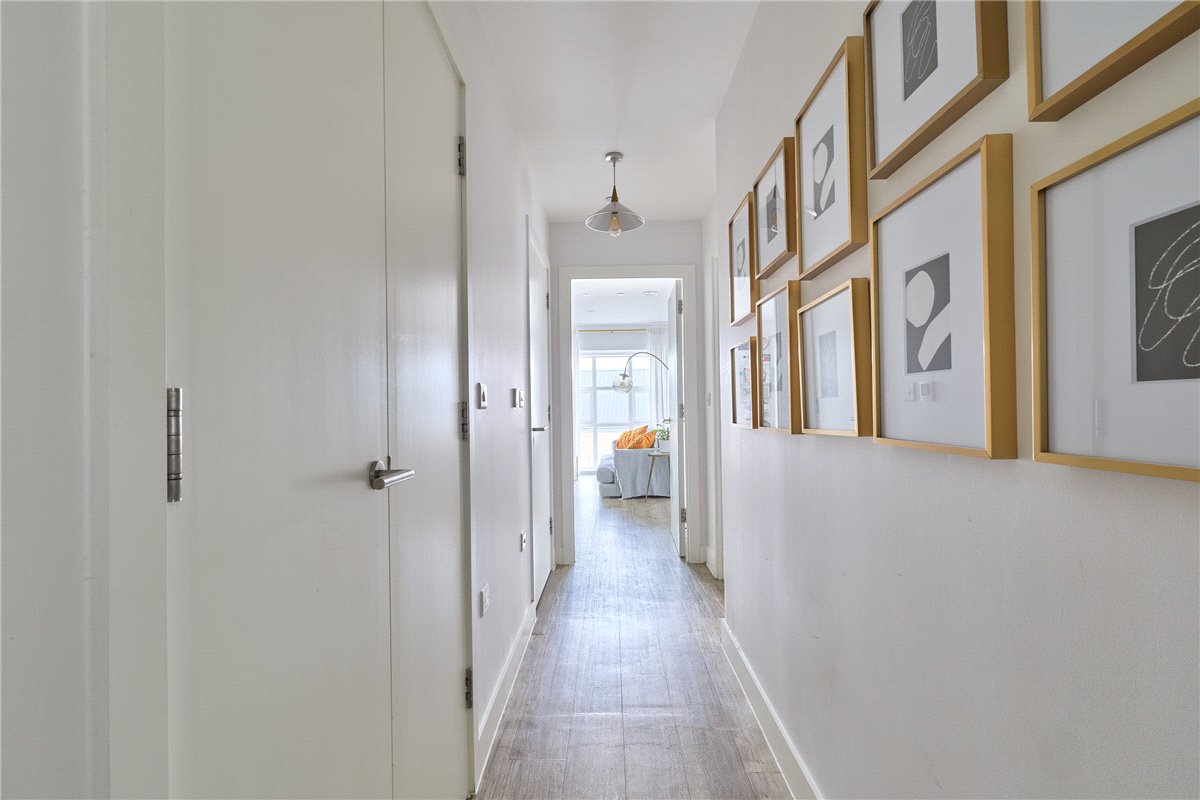 2 bedroom Flat, Marleigh Avenue, Cambridge, CB5 - Sold, Image 13