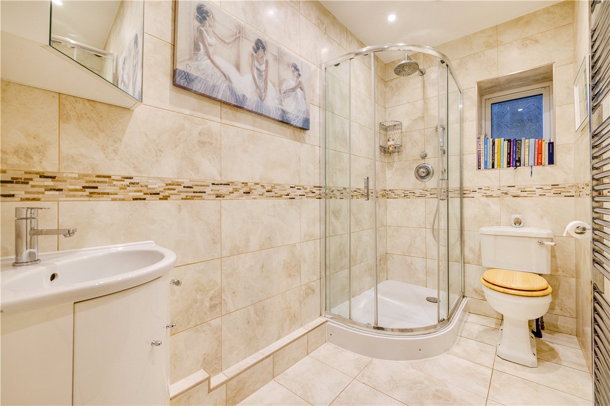 2 bedroom Flat, Birdhurst Road, London, SW18 - Available, Image 23