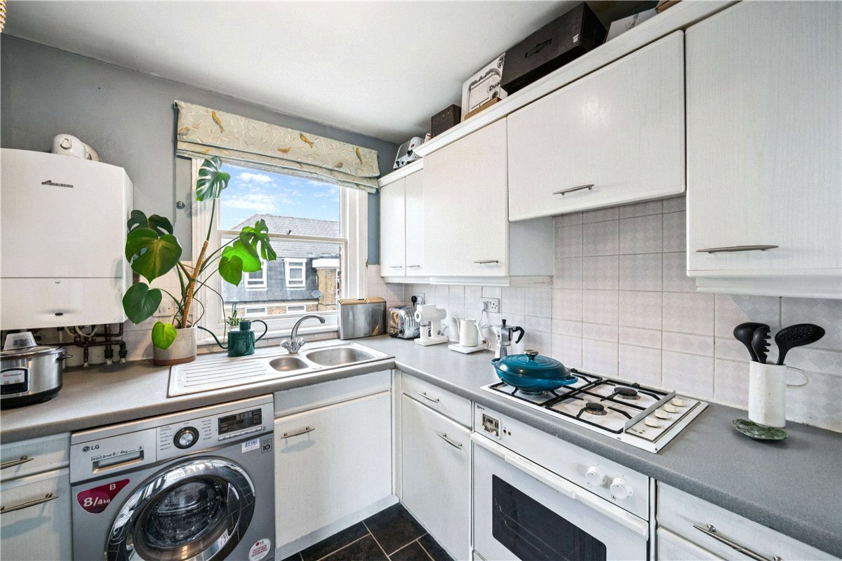 1 bedroom Flat, Marryat Square, Wyfold Road, SW6 - Available, Image 9