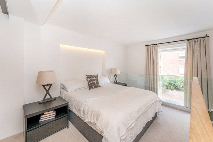 1 bedroom Flat, Airlie Gardens, Kensington, W8 - Available, Image 4
