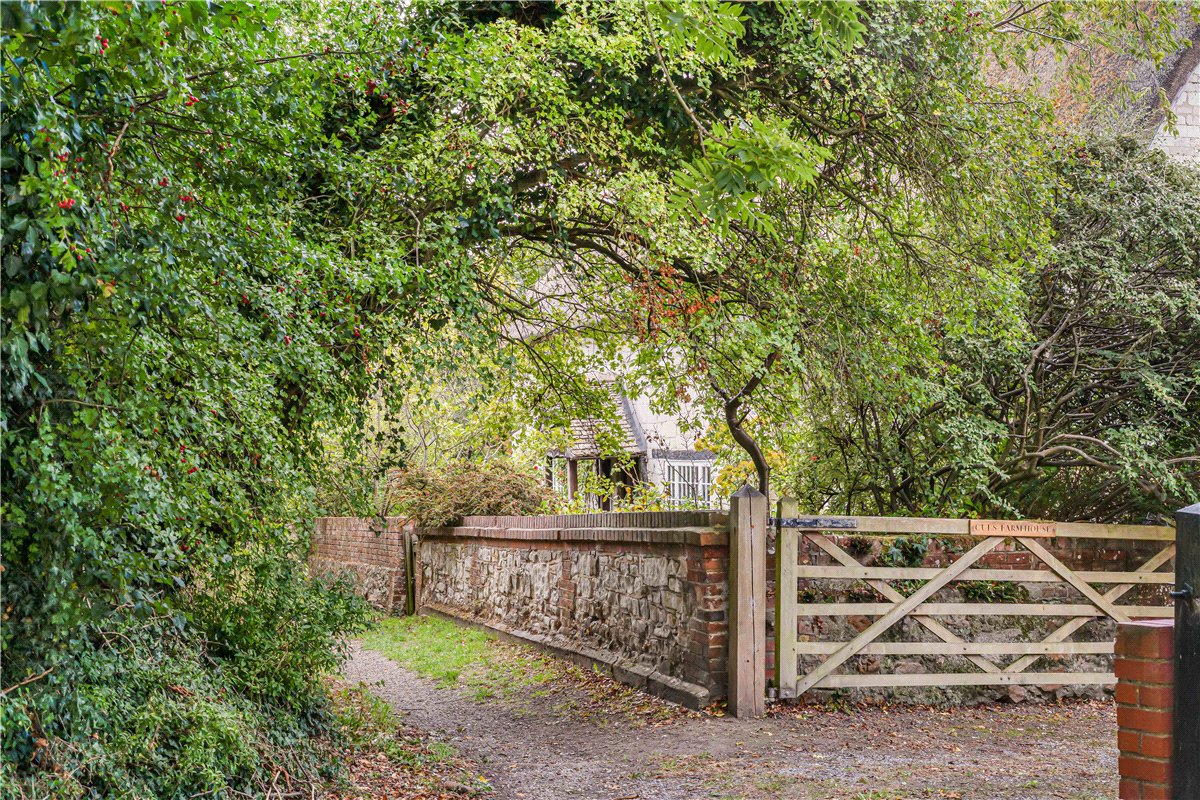6 bedroom House, Cues Lane, Bishopstone, SN6 - Available, Image 19
