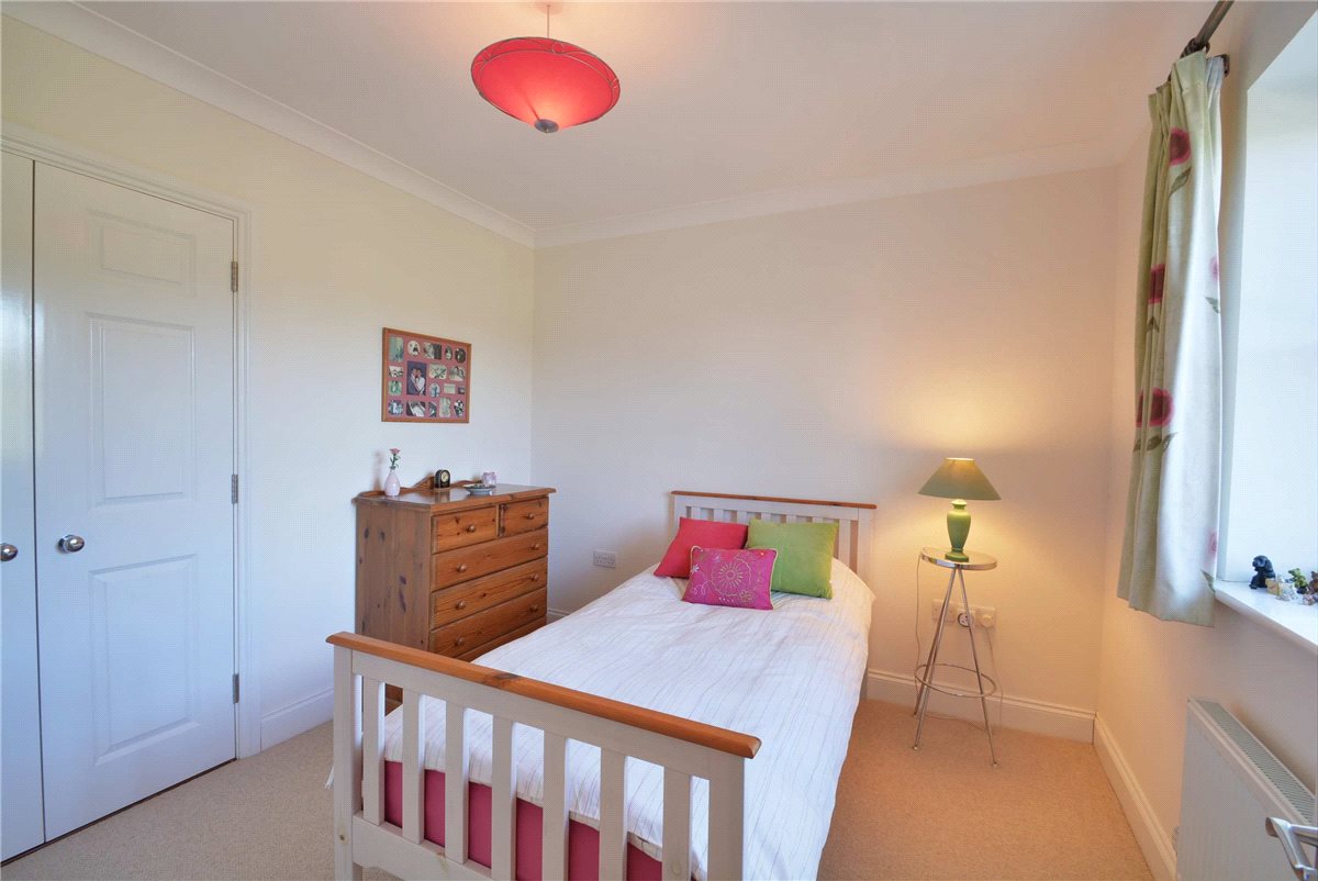 4 bedroom House, Brimpton, Berkshire, RG7 - Available, Image 9