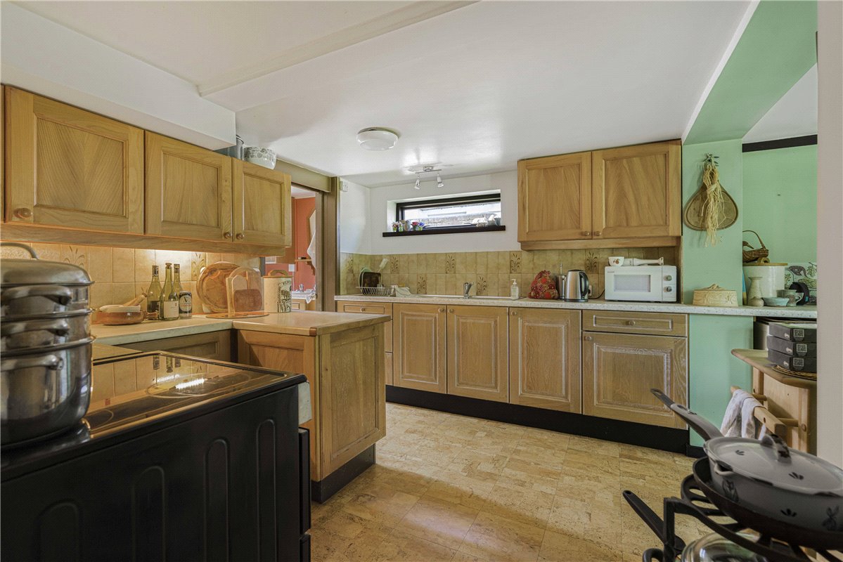 4 bedroom Cottage, High Street, Long Wittenham, OX14 - Sold STC, Image 7