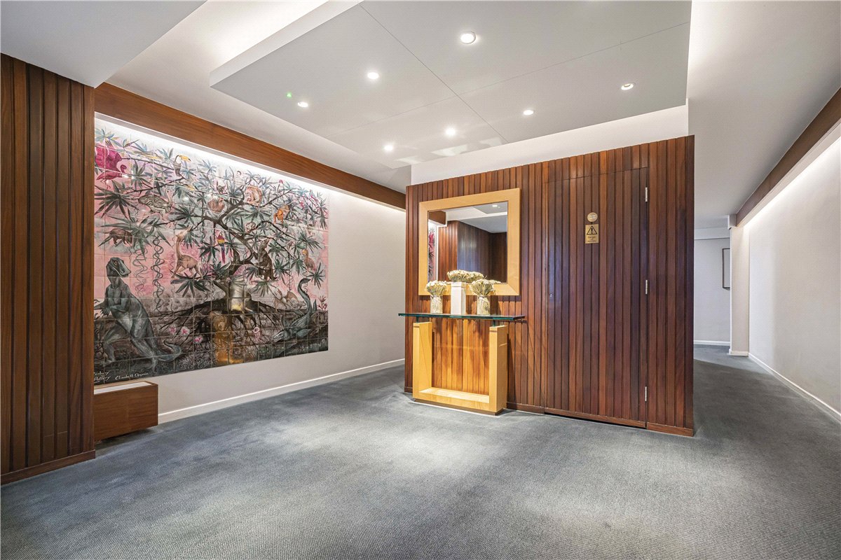 2 bedroom Flat, Gloucester Avenue, London, NW1 - Available, Image 2