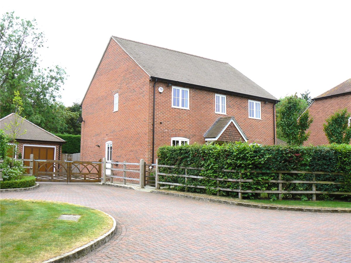 4 bedroom House, Brimpton, Berkshire, RG7 - Available, Image 15