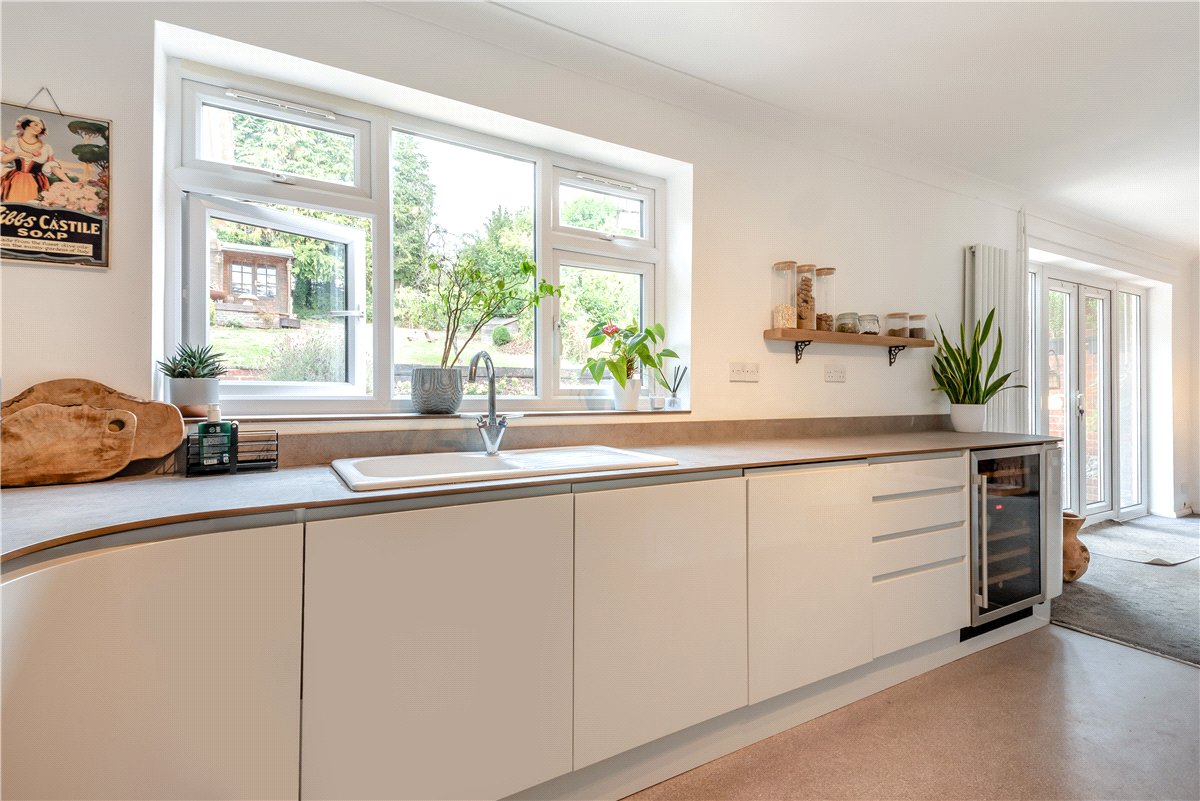 4 bedroom House, Teg Down Meads, Winchester, SO22 - Available, Image 7