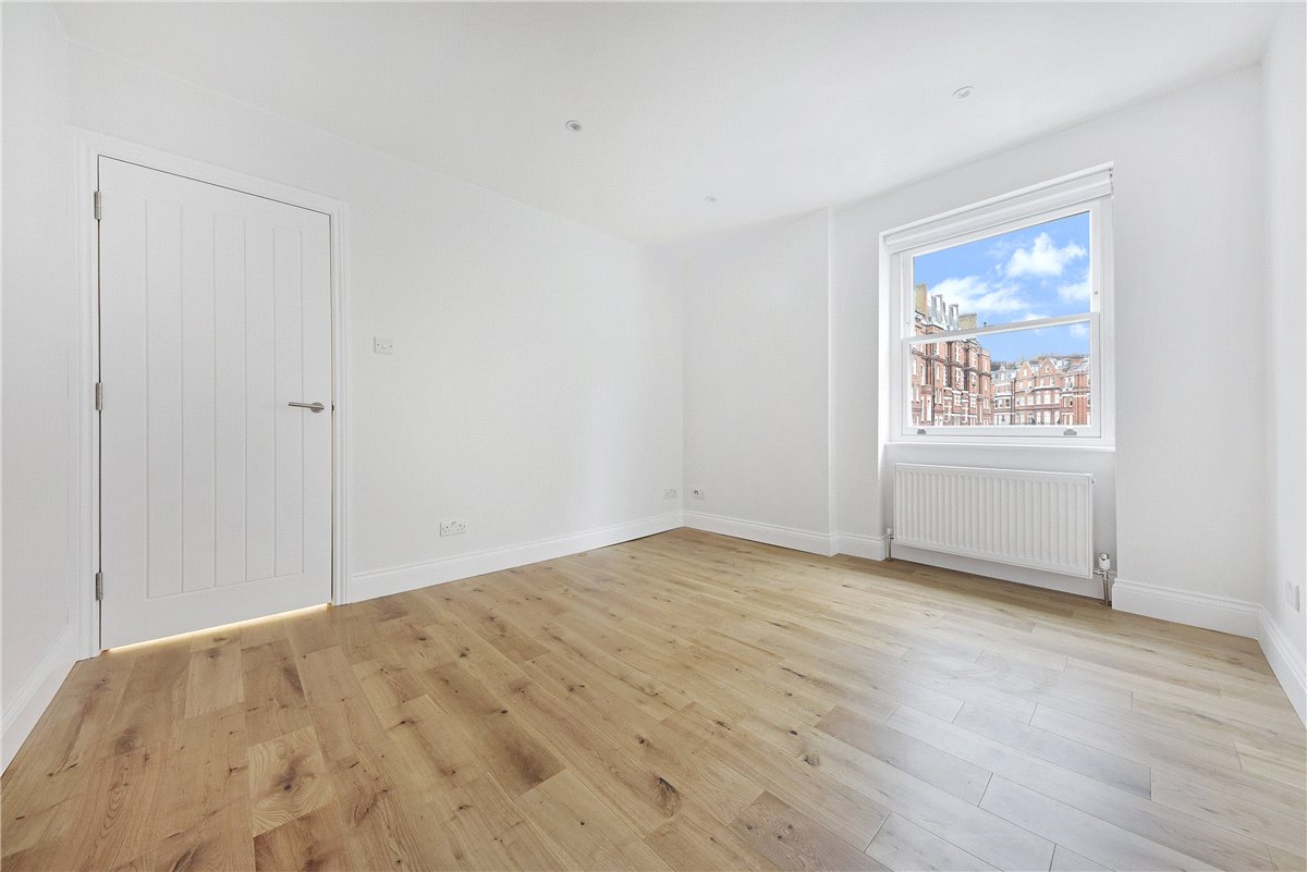 1 bedroom Flat, 5 Egerton Terrace, Knightsbridge, SW3 - Available, Image 12