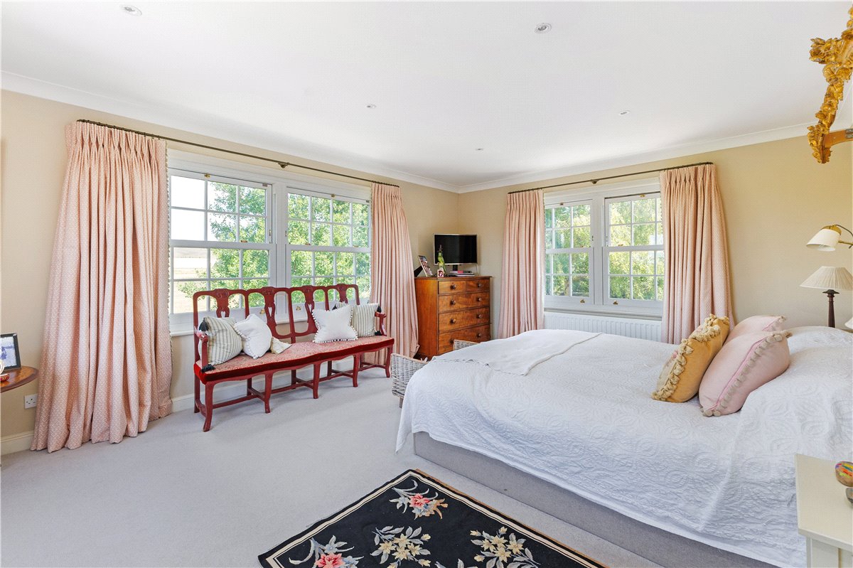 5 bedroom House, Honeystreet, Pewsey, SN9 - Available, Image 11