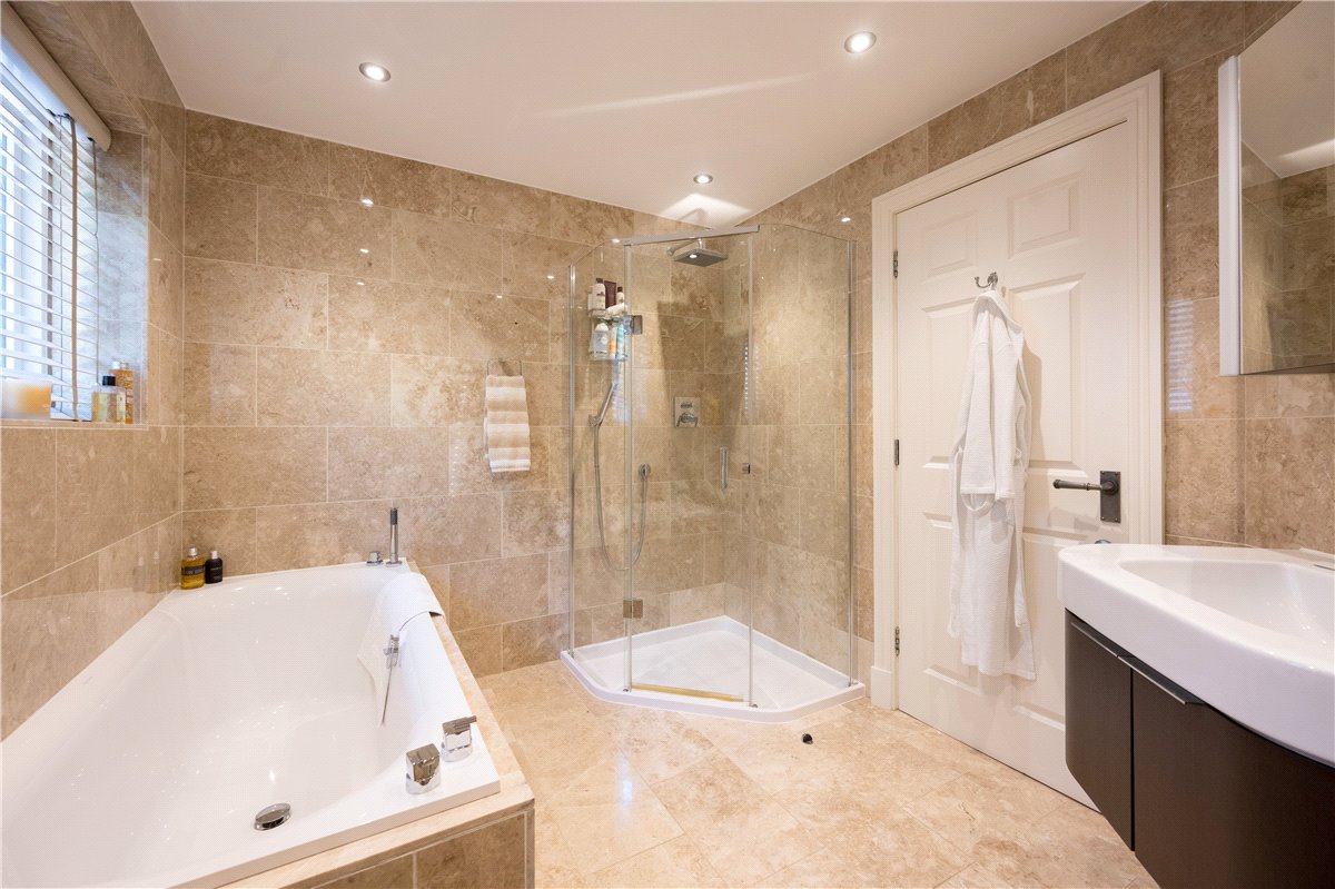 4 bedroom House, Woodgate Lane, Weeton, LS17 - Sold STC, Image 12