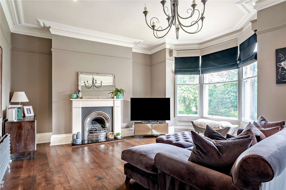 4 bedroom House, Royal Crescent, Harrogate, HG2 - Sold, Image 1
