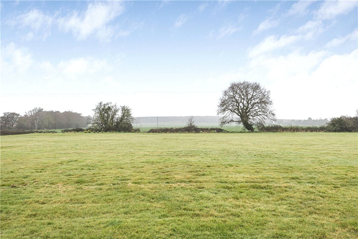 3 bedroom House, Ford Road, Tortington, BN18 - Available, Image 17