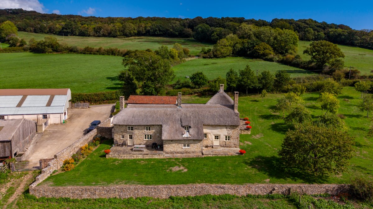 127.45  Farm, Northleigh, Colyton, EX24 - Available, Image 17