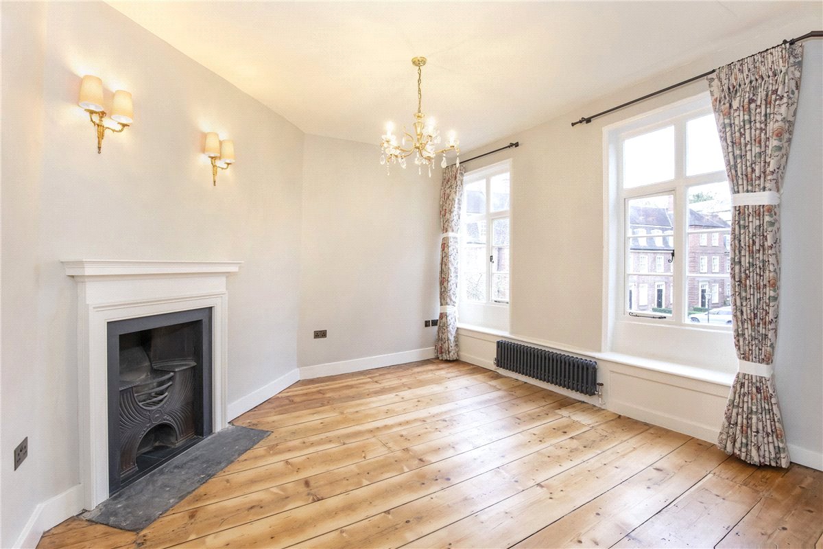 4 bedroom House, Precentors Court, York, YO1 - Available, Image 3