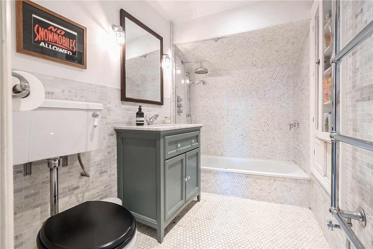 4 bedroom House, Berkeley Place, Camden Road, BA1 - Sold, Image 2