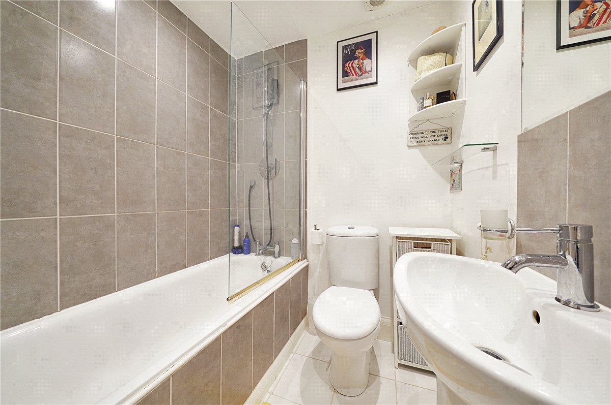 1 bedroom Flat, Castletown Road, London, W14 - , Image 7