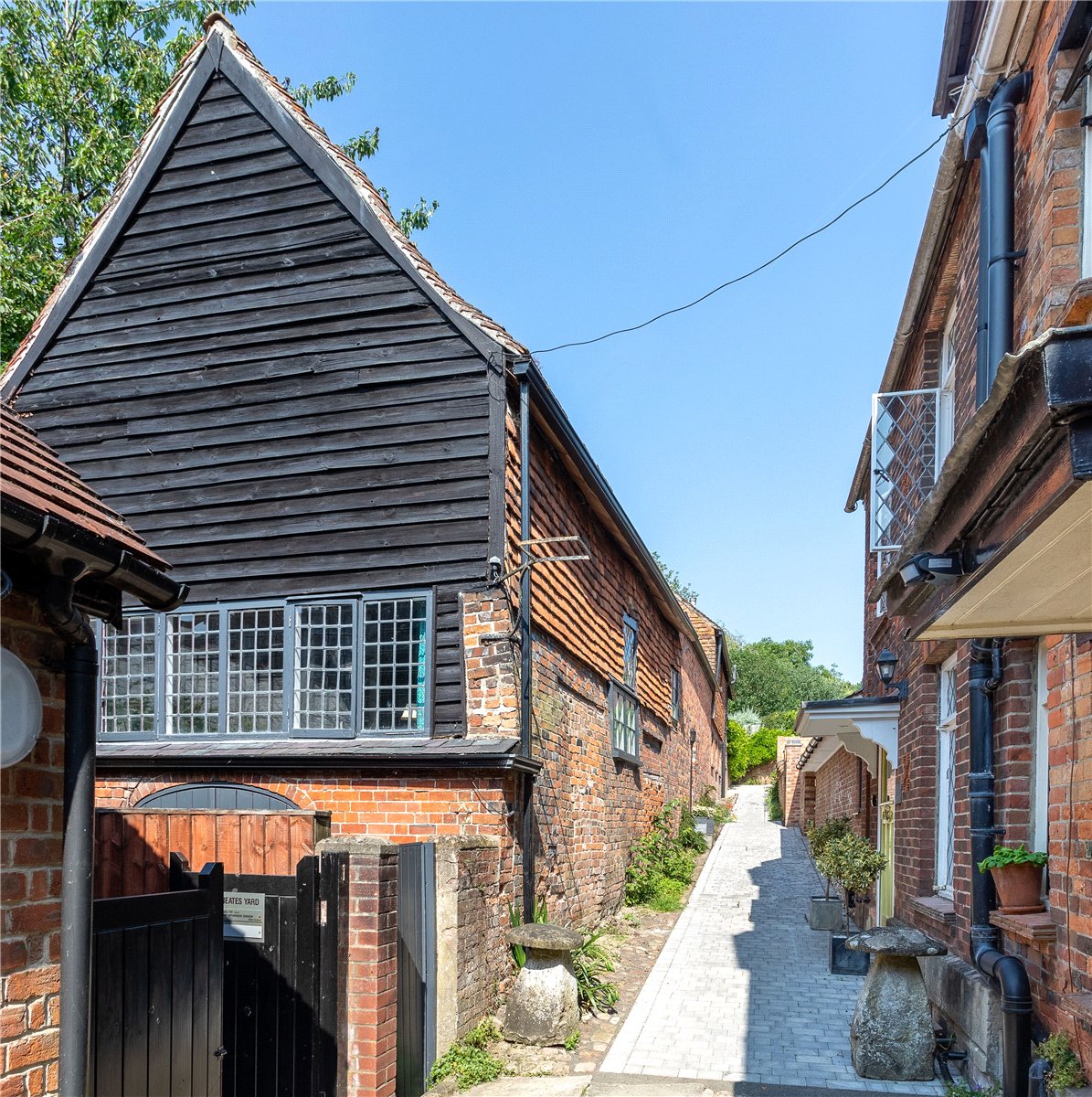 3 bedroom House, Neates Yard, Marlborough, SN8 - Sold, Image 8