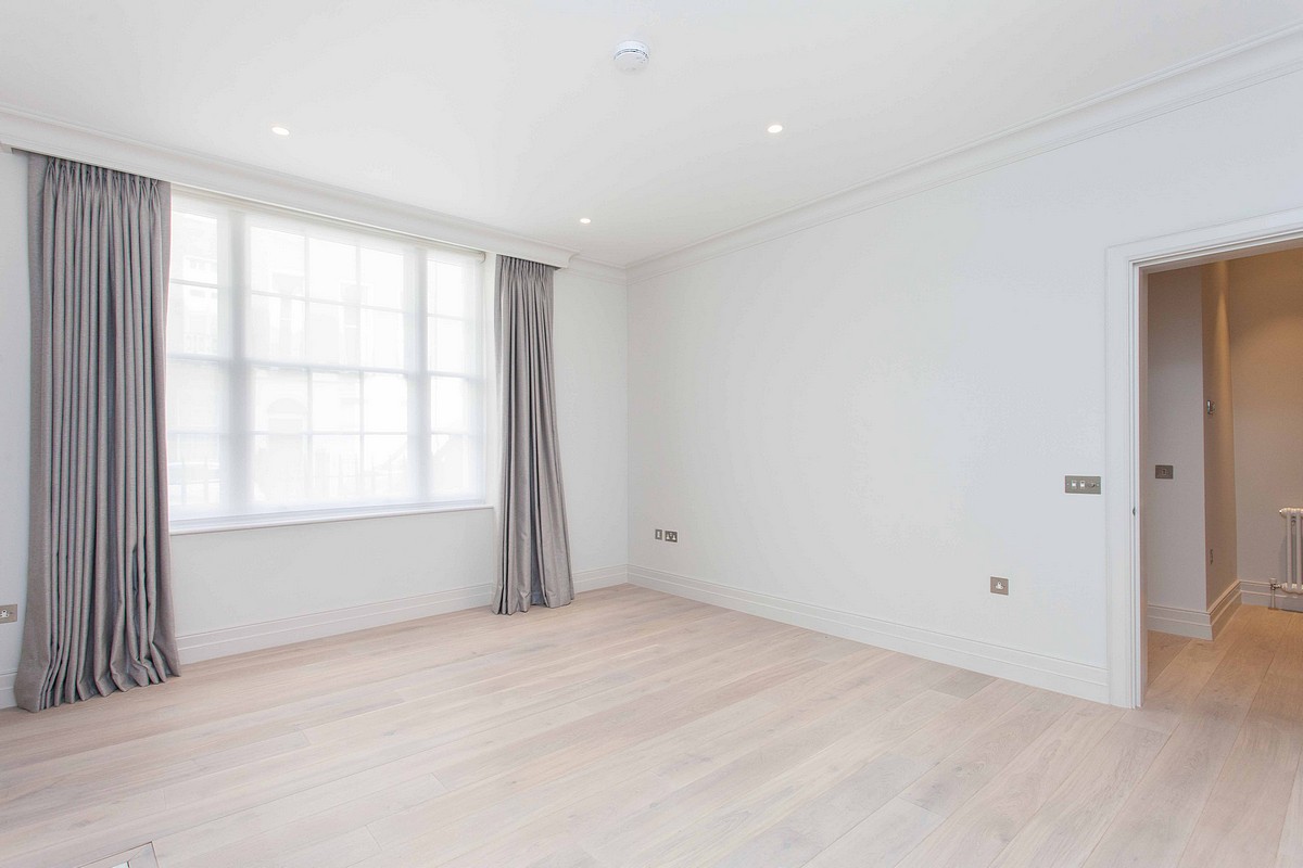 2 bedroom Flat, Upper Berkeley Street, Marylebone, W1H - Available, Image 4