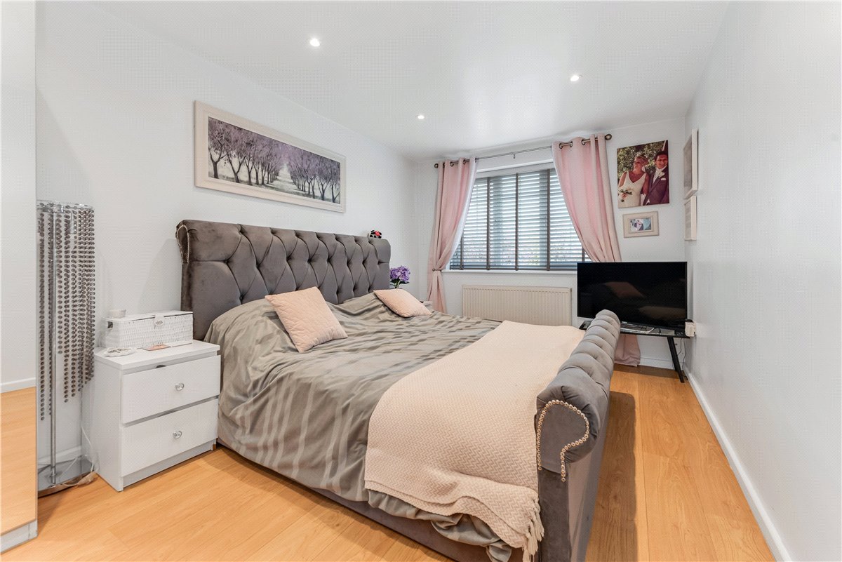 3 bedroom House, St. Giles Way, Copmanthorpe, YO23 - Available, Image 9
