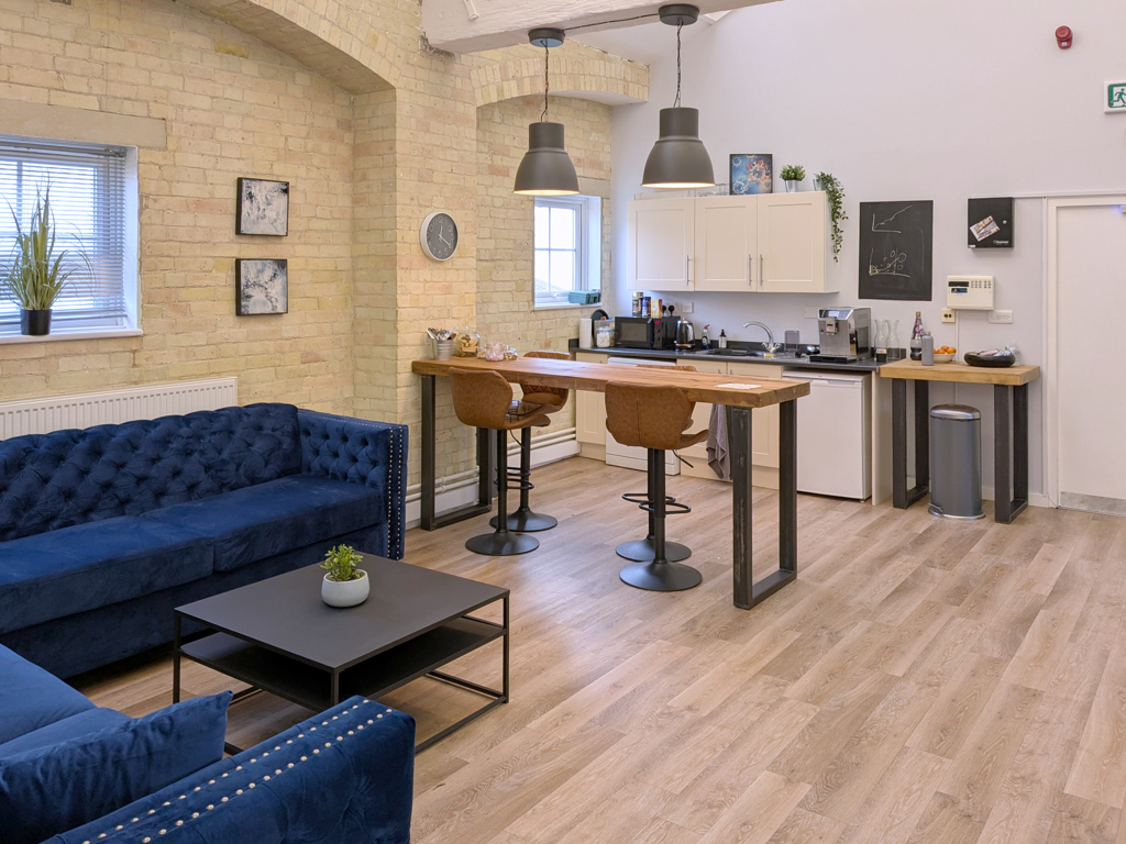 1955 Sq Ft, Homerton Gardens, Cambridge, CB2 - Available, Image 6