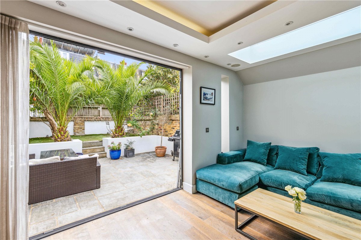 2 bedroom Flat, Gowan Avenue, London, SW6 - Available, Image 3