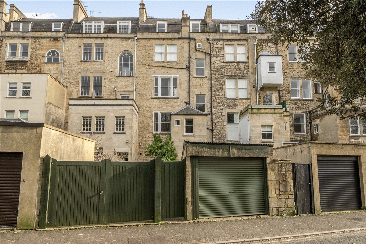 3 bedroom Flat, Great Pulteney Street, Bath, BA2 - Available, Image 9