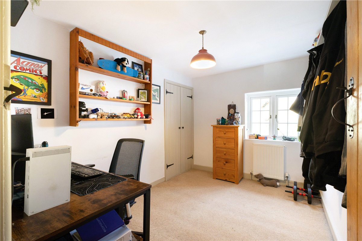4 bedroom House, Fosbury, Wiltshire, SN8 - Available, Image 15